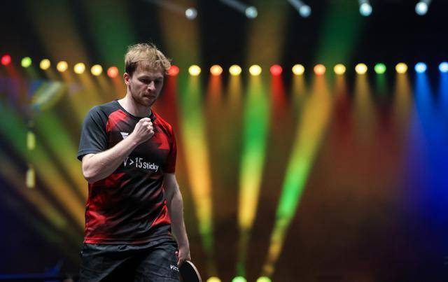 通常包括两 通常包括两