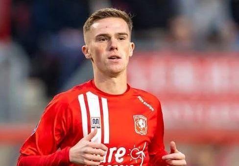 和琼斯个人 和琼斯个人