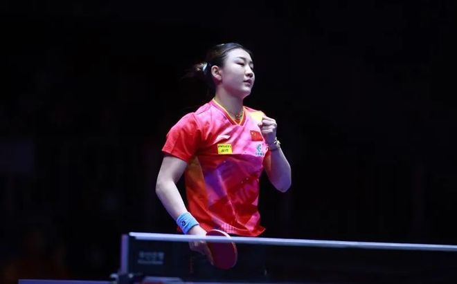 首发球员 首发球员